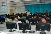 深圳大學(xué)廣州現(xiàn)代學(xué)院教學(xué)中心 計算機技術(shù)培訓(xùn)的卓越平臺
